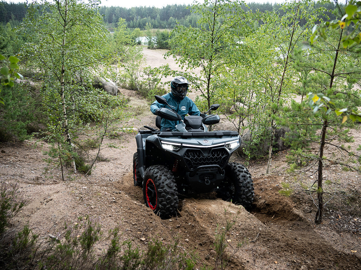 CFORCE 800 HO EPS LTD