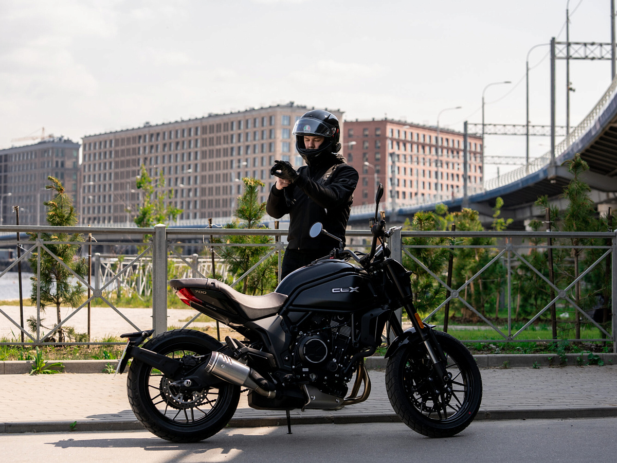 CFMOTO 700 CL-X Heritage (ABS)