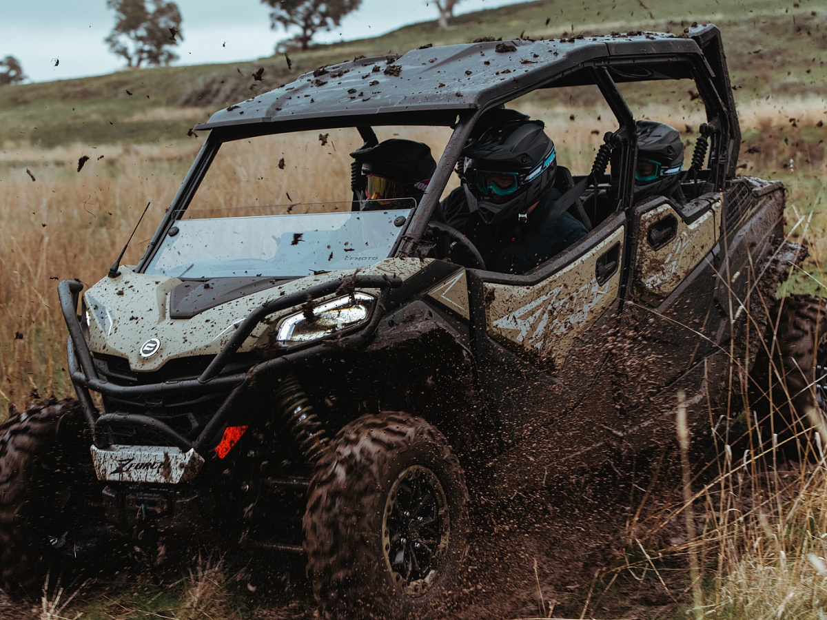 ZFORCE 950 Sport-4 EPS