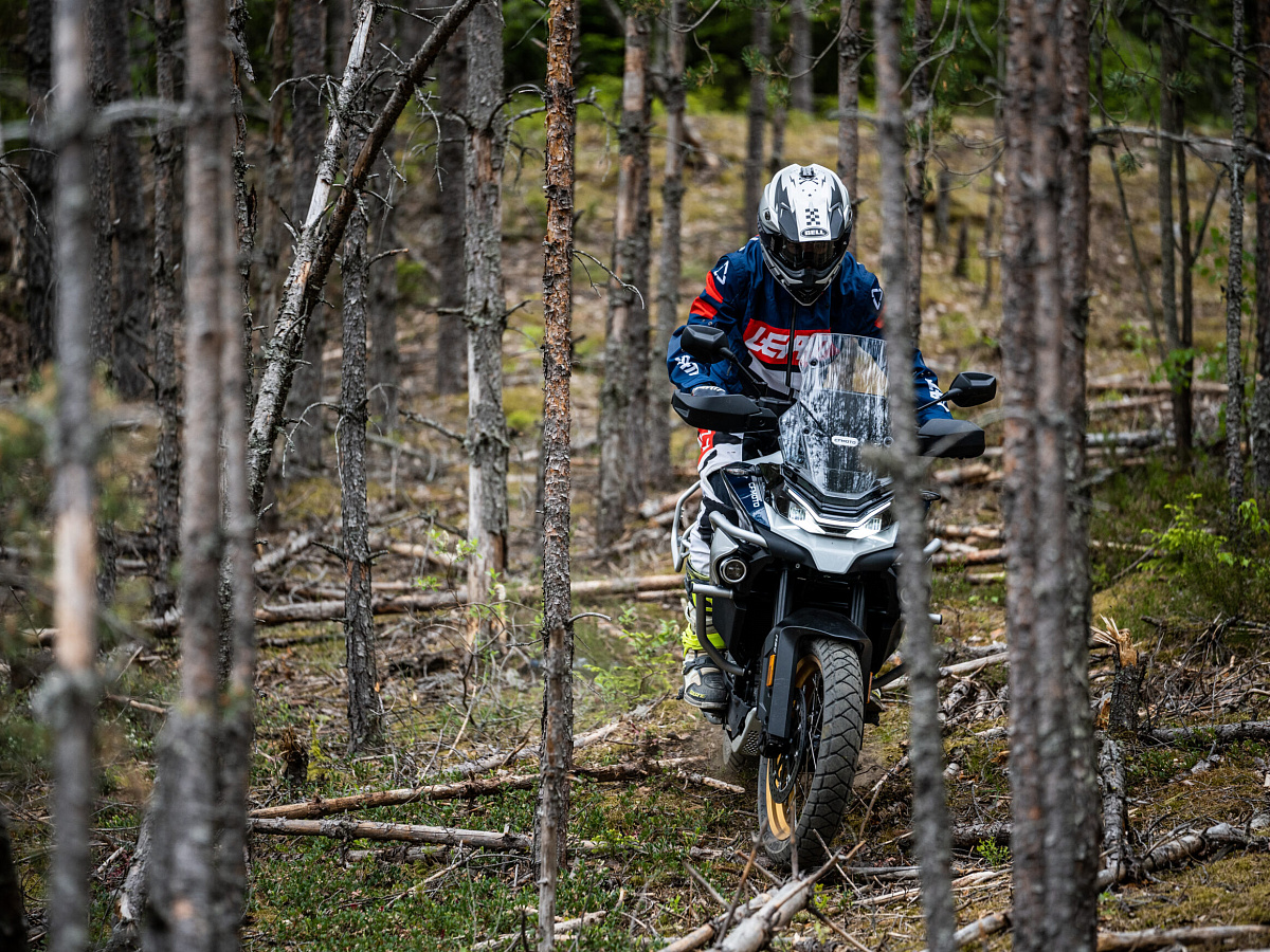CFMOTO 800MT Explore (ABS)