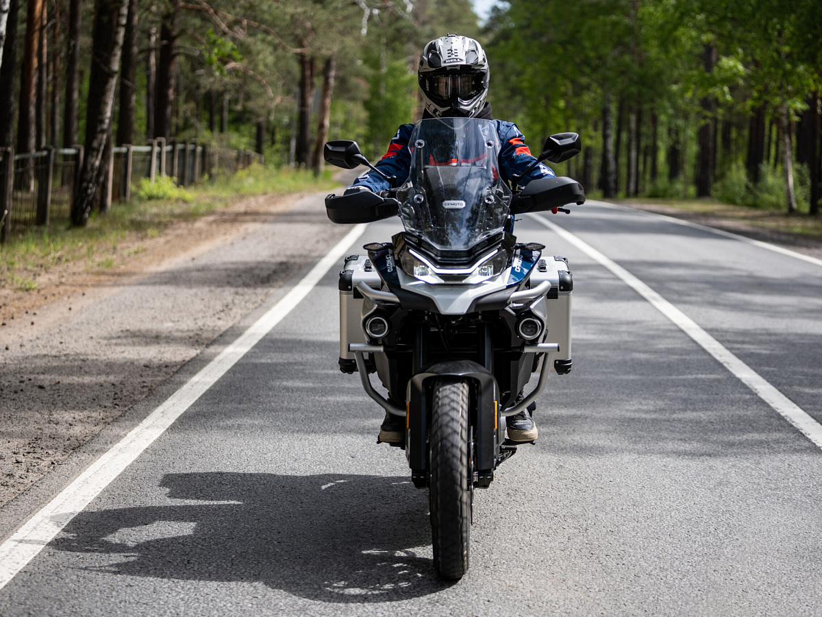 CFMOTO 800MT Explore (ABS)