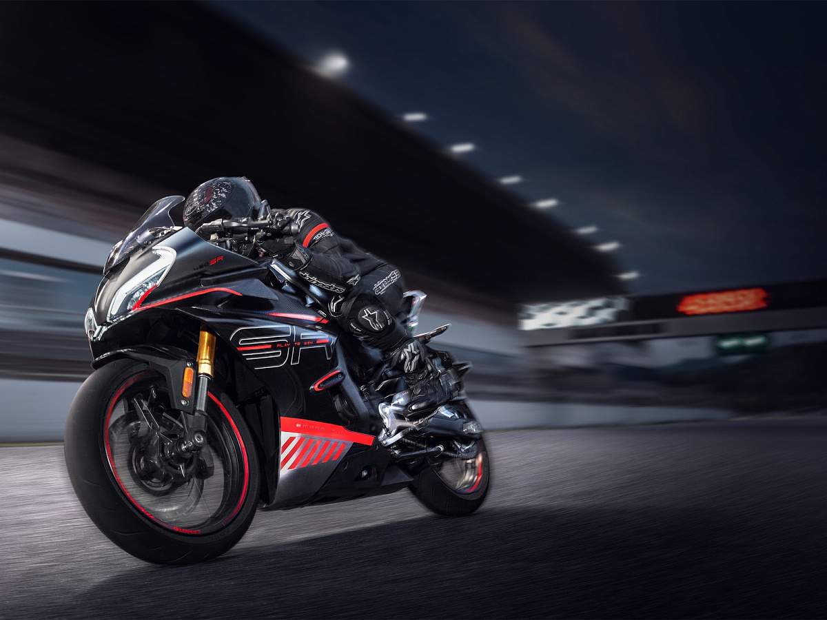 CFMOTO 450 SR (ABS)