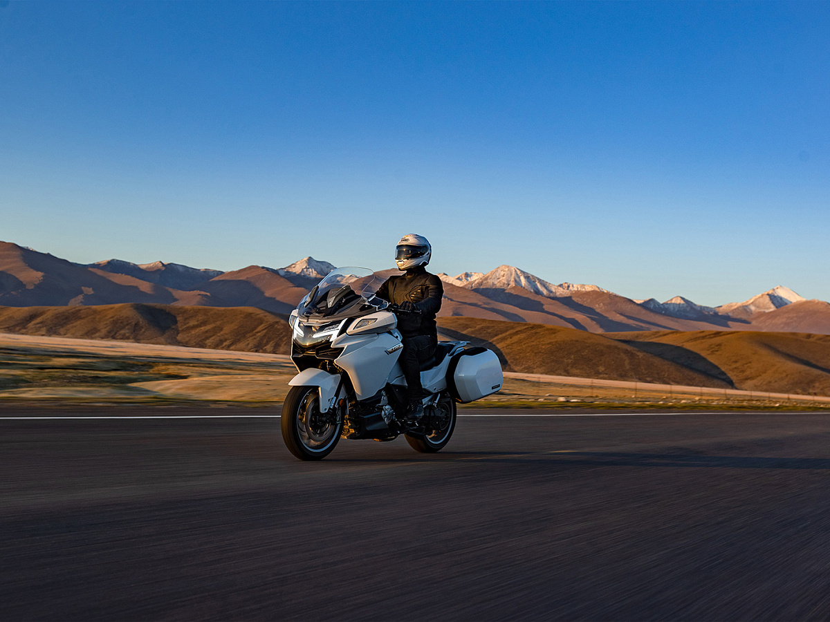 CFMOTO 1250TR-G ABS