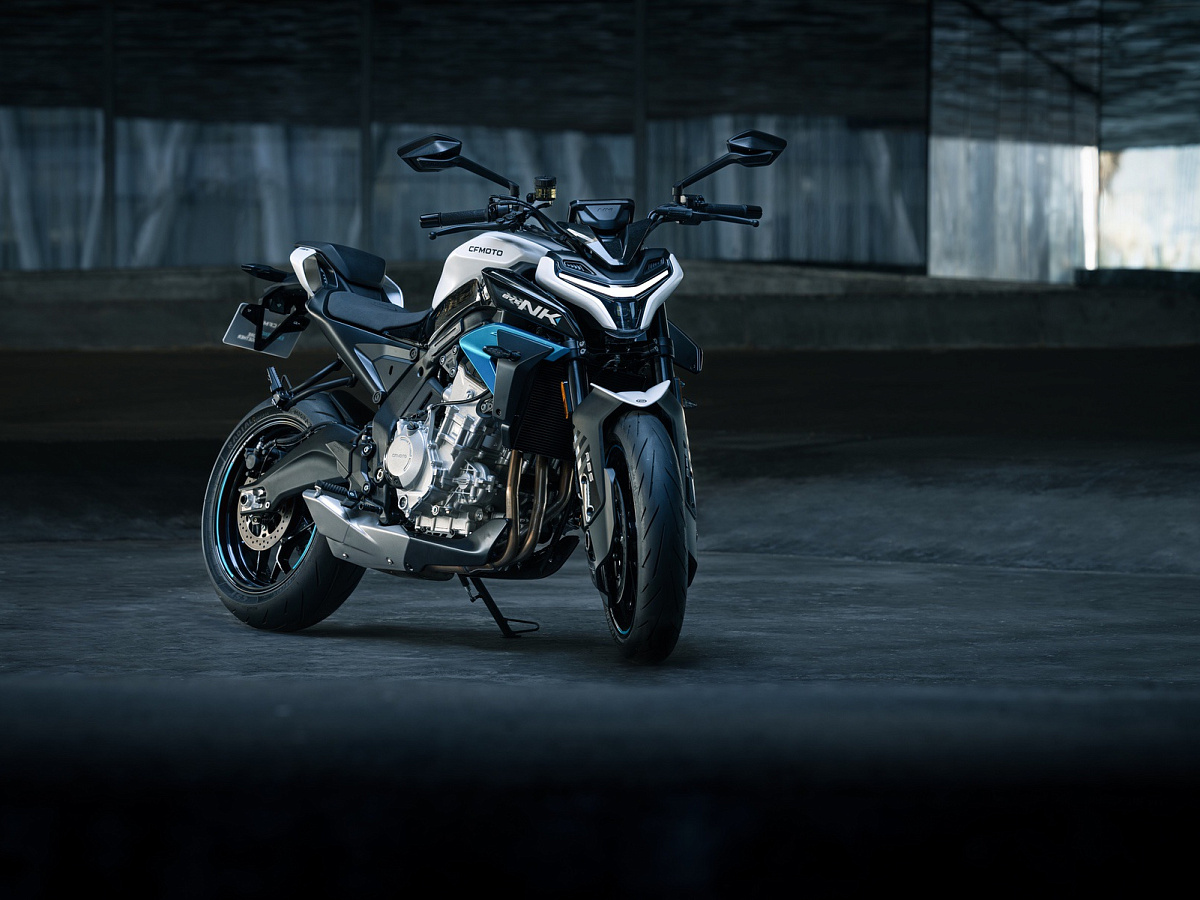 CFMOTO 675NK (ABS)