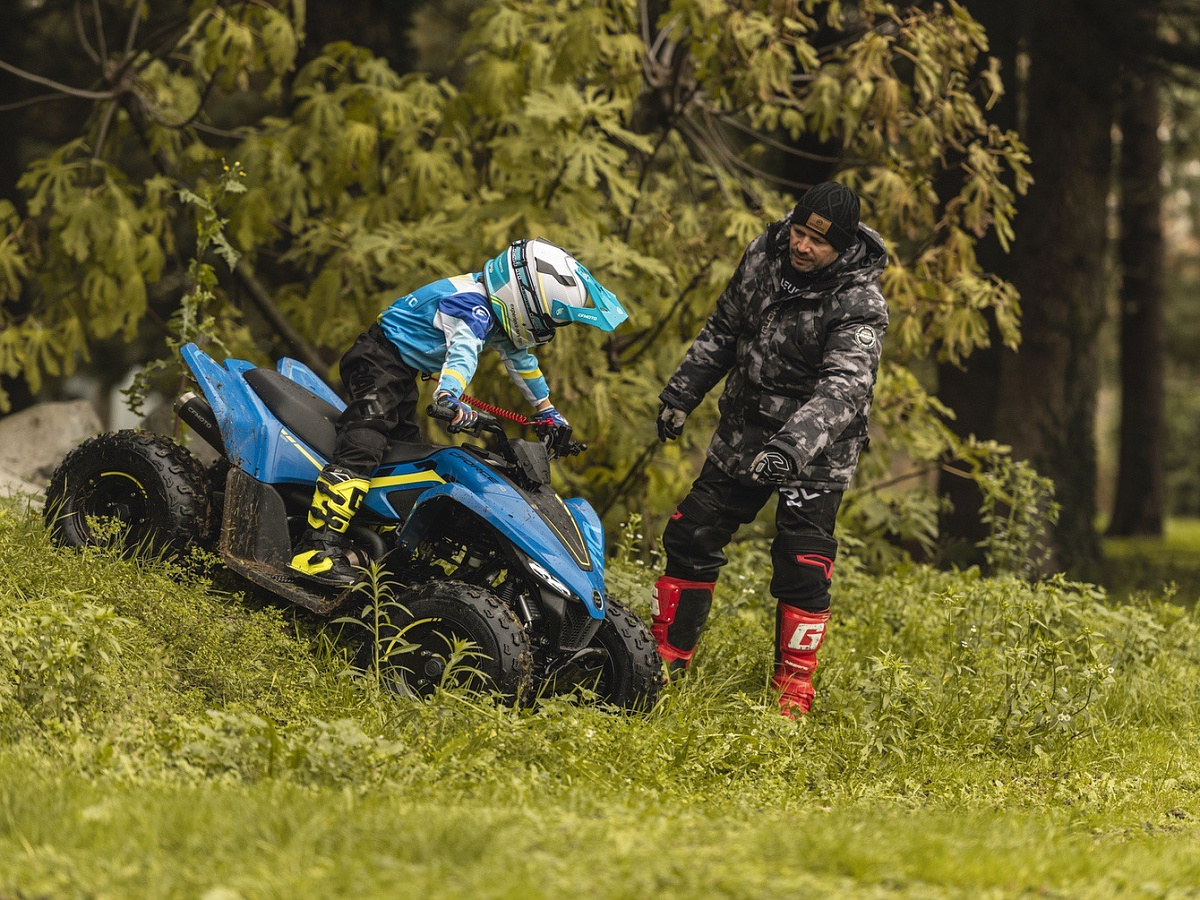 CFORCE 110 EFI
