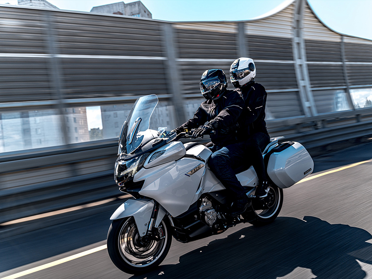 CFMOTO 1250TR-G ABS