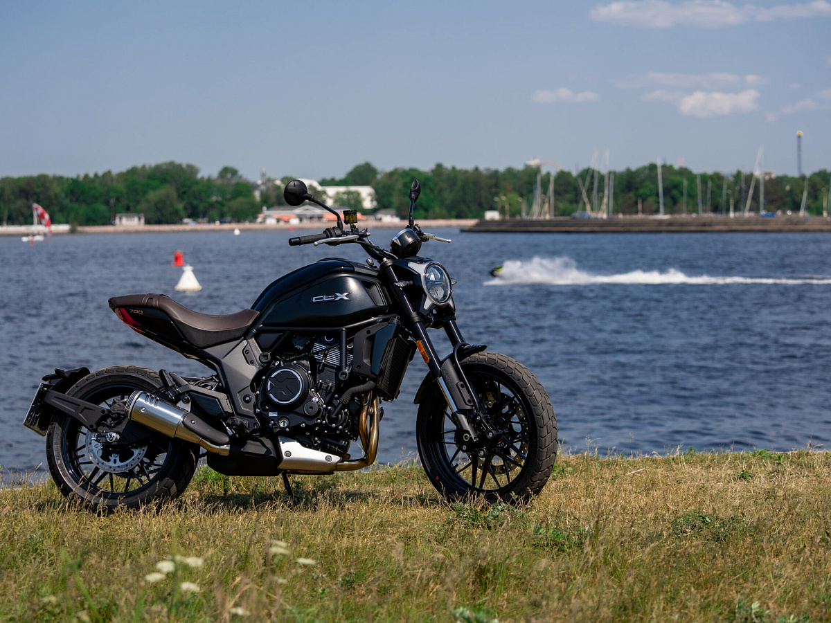 CFMOTO 700 CL-X Heritage (ABS)