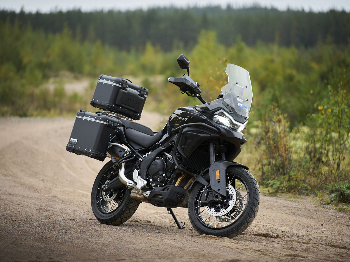 CFMOTO 700MT Advanced (ABS)