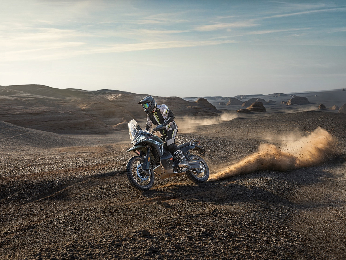 CFMOTO 1000MT-X Sport