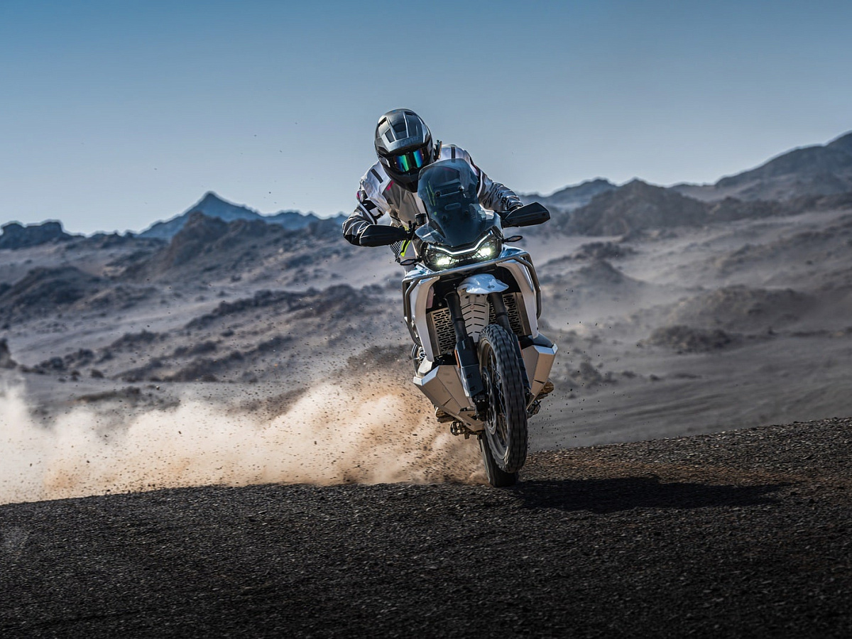 CFMOTO 1000MT-X Touring