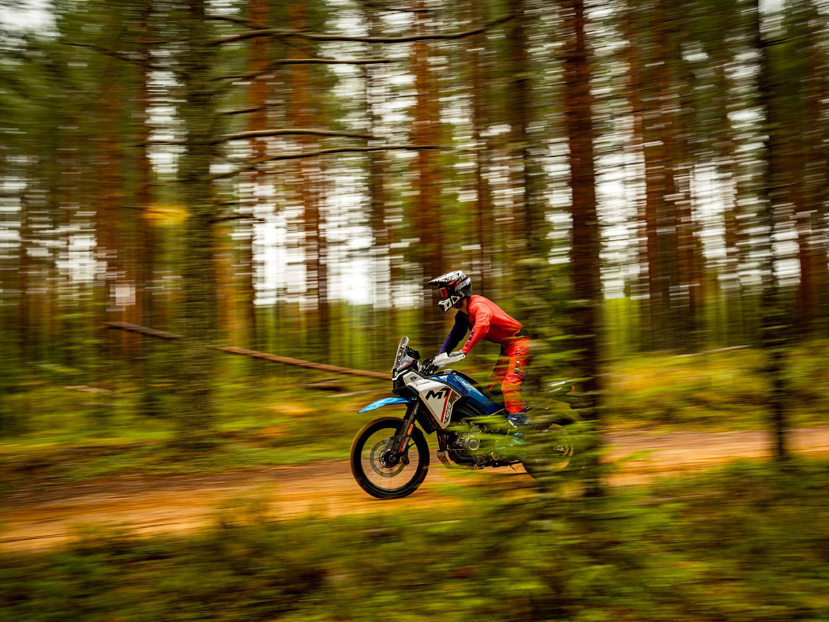 CFMOTO 450MT Sport (ABS)