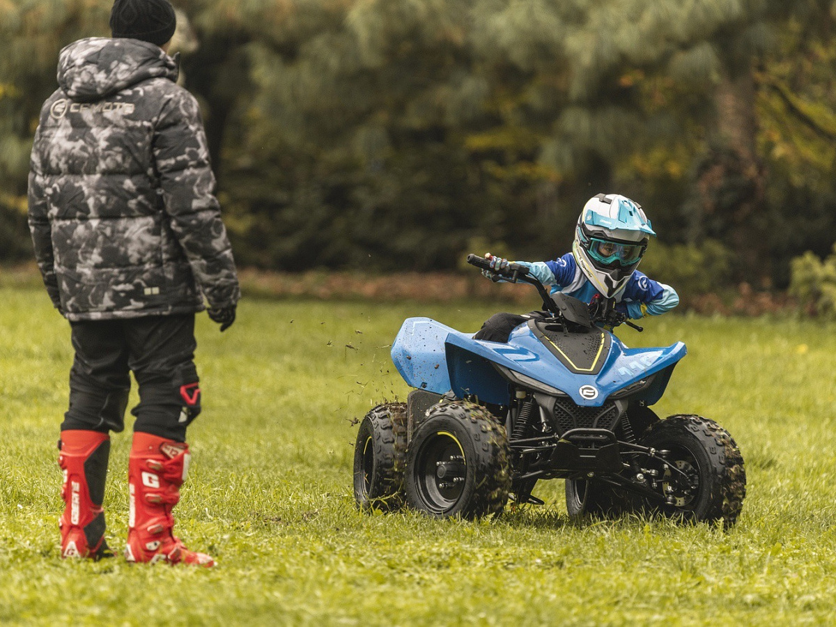 CFORCE 110 EFI