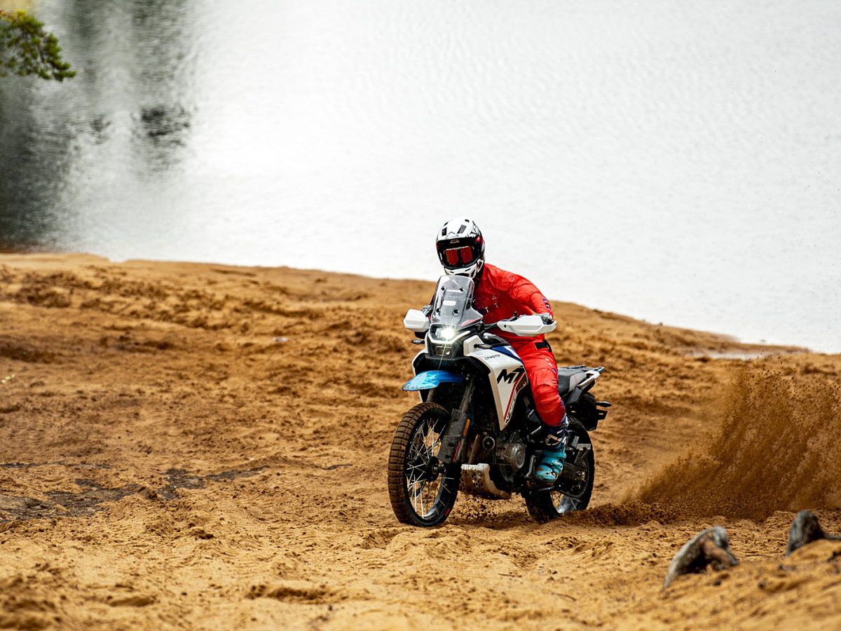 CFMOTO 450MT Sport (ABS)