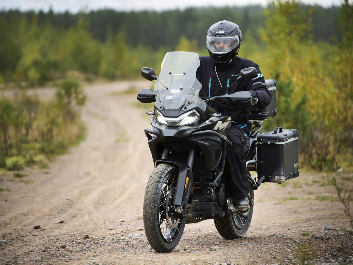 CFMOTO 700MT Advanced (ABS)