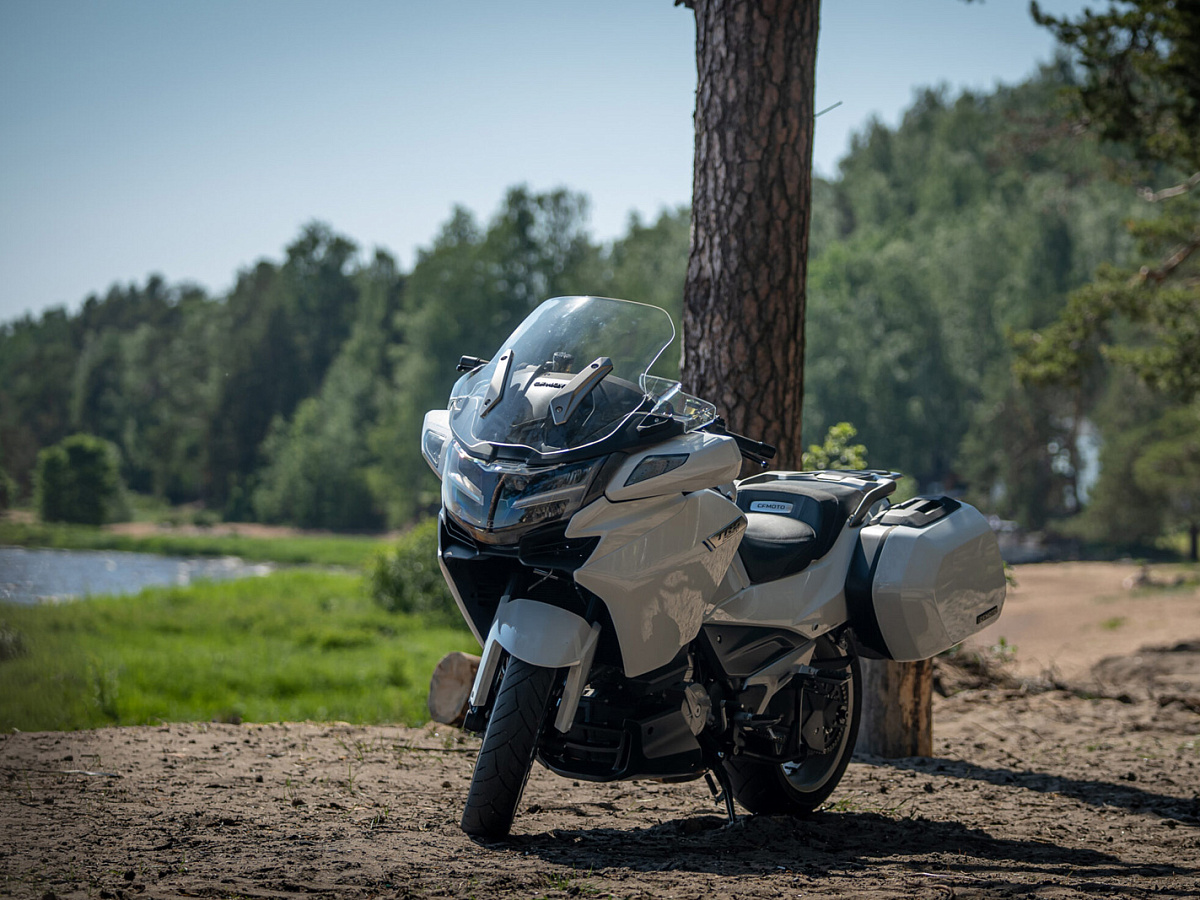 CFMOTO 1250TR-G ABS