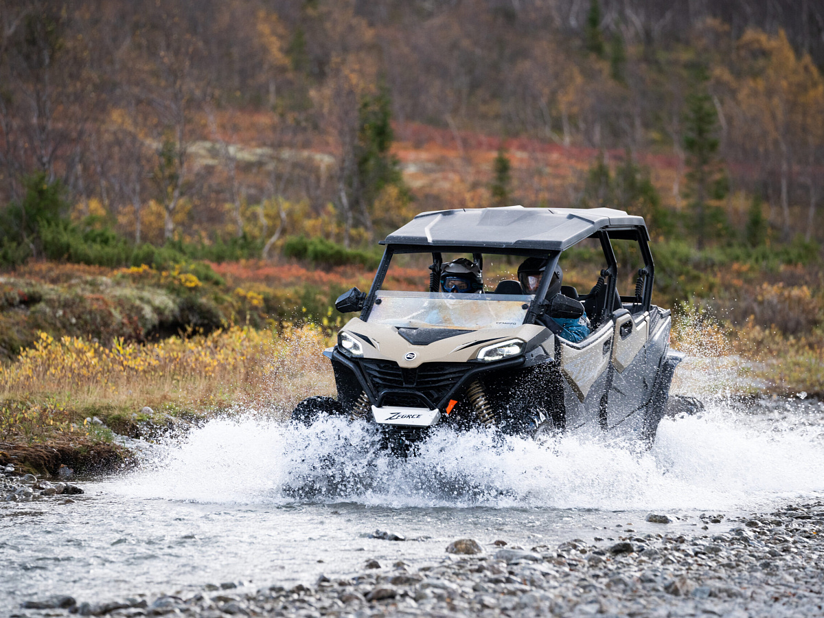 ZFORCE 950 Sport-4 EPS