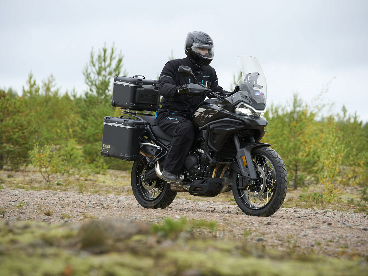 CFMOTO 700MT Advanced (ABS)