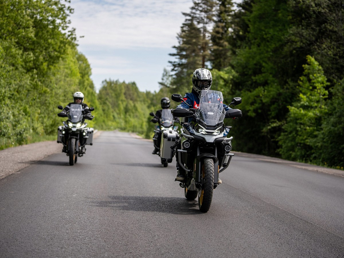 CFMOTO 800MT Explore (ABS)