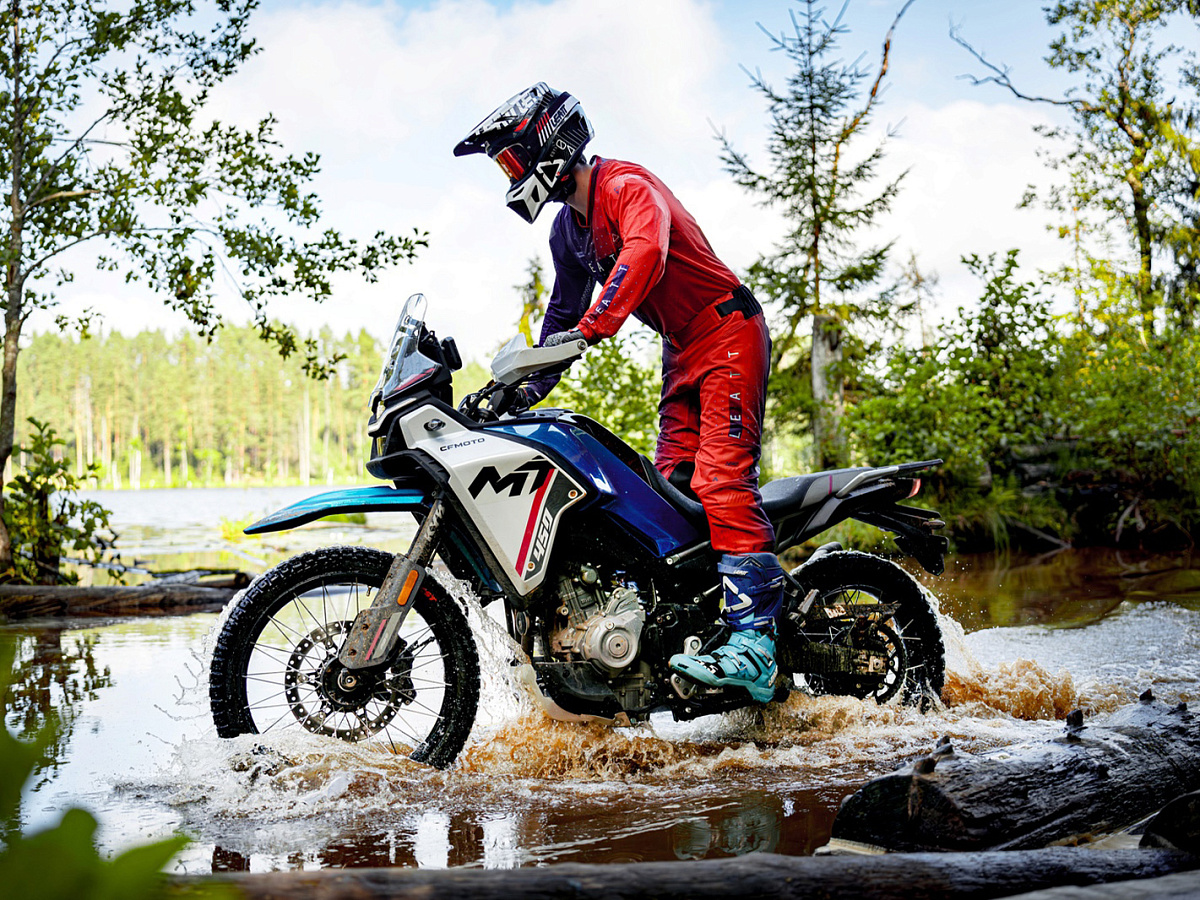 CFMOTO 450MT Sport (ABS)