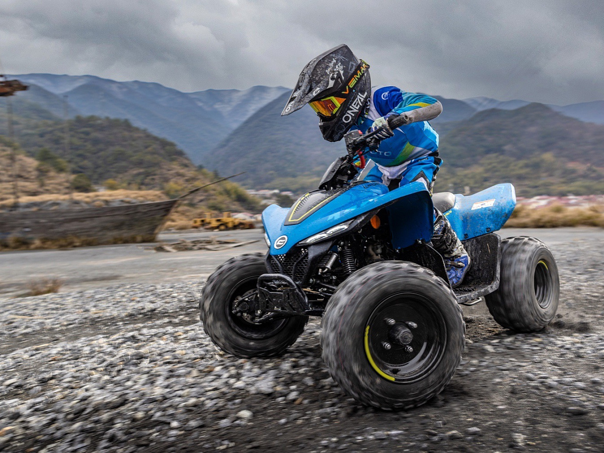 CFORCE 110 EFI