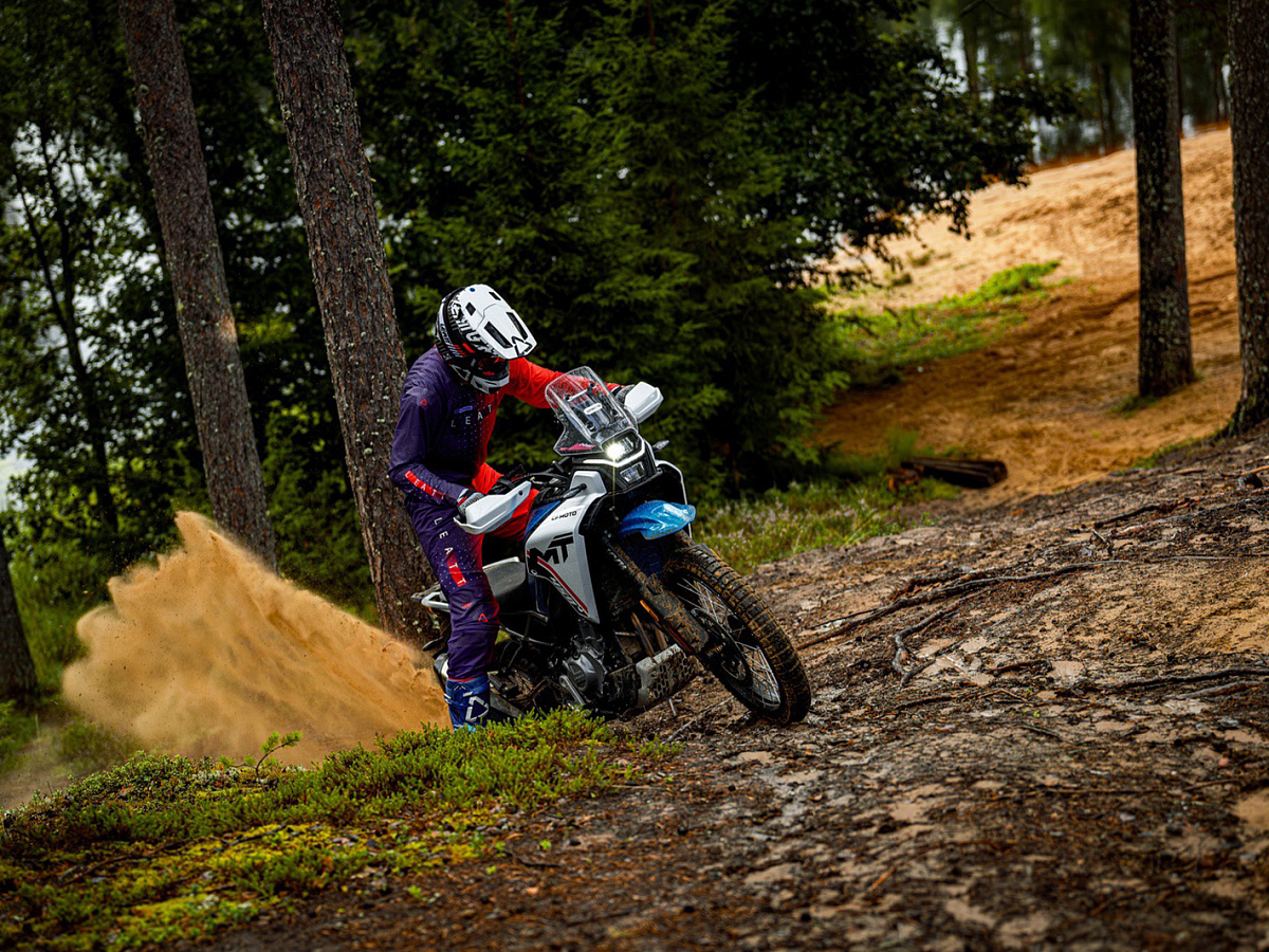 CFMOTO 450MT Sport (ABS)