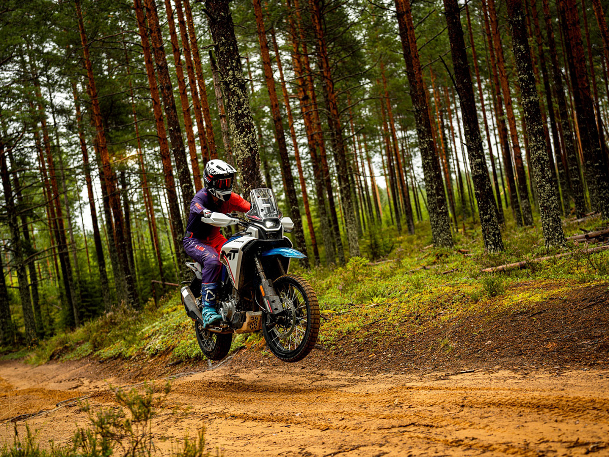 CFMOTO 450MT Sport (ABS)