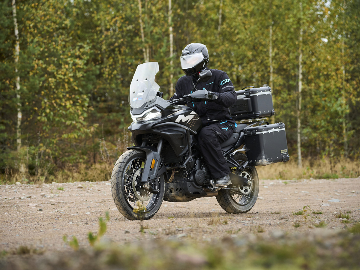 CFMOTO 700MT Advanced (ABS)