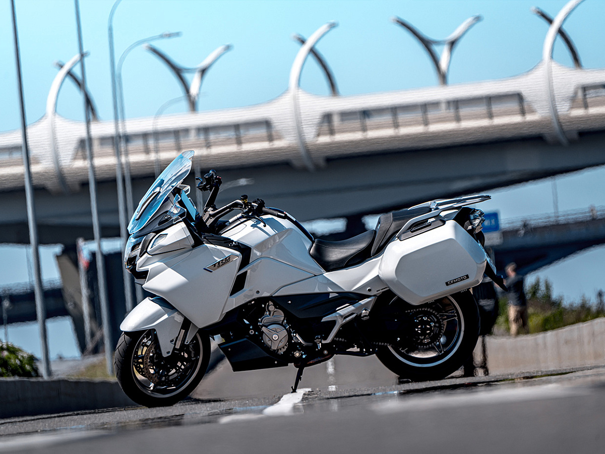 CFMOTO 1250TR-G ABS