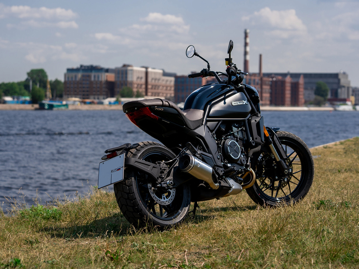 CFMOTO 700 CL-X Heritage (ABS)