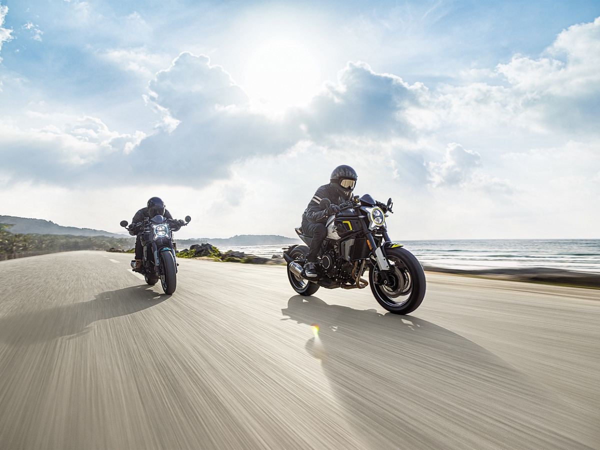 CFMOTO 700CL-X Sport (ABS)