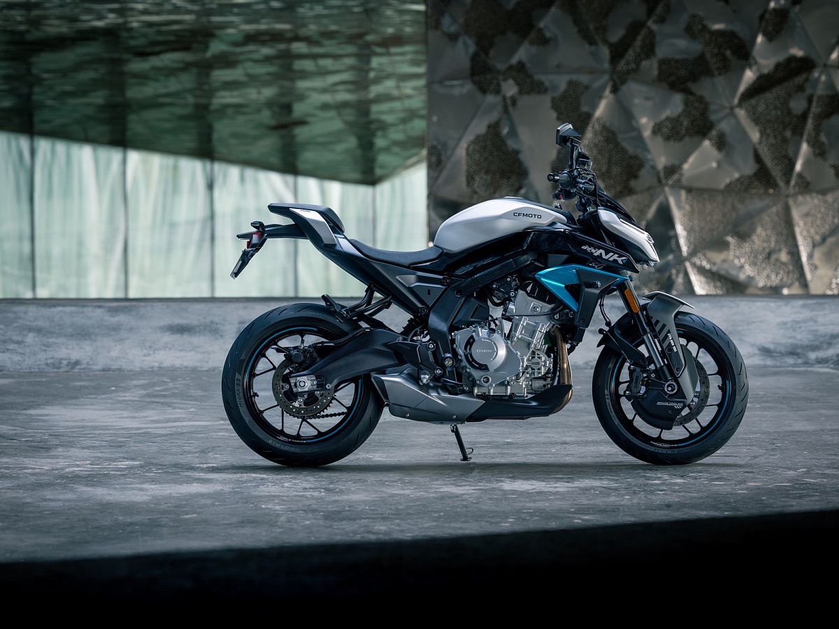 CFMOTO 675NK (ABS)